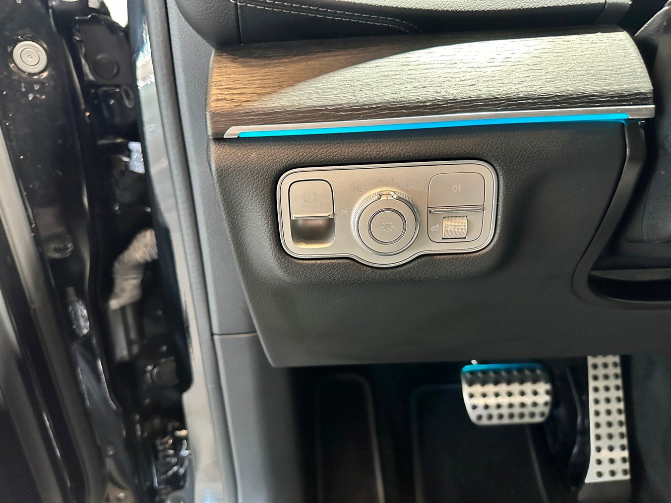 Certified 2023 Mercedes-Benz GLS 450 4MATIC image 16