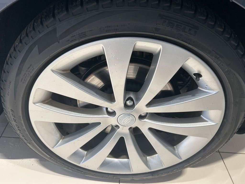 Used 2023 Land Rover Range Rover Sport First Edition image 21