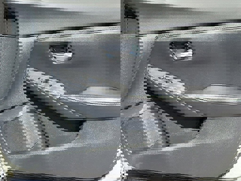 Used 2020 Nissan Sentra S image 13