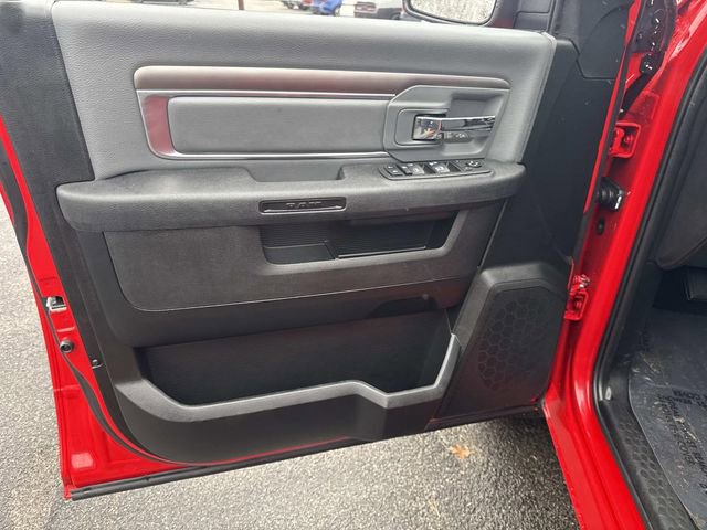 Used 2024 RAM 1500 Classic SLT image 20