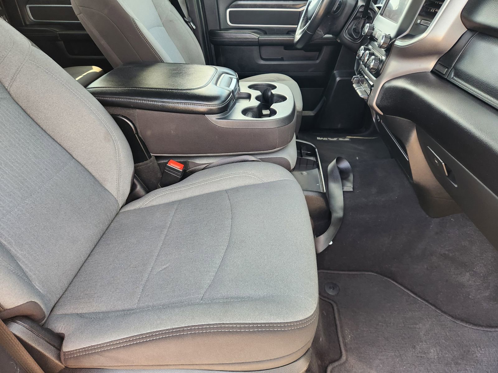 Used 2024 RAM 3500 Big Horn image 14