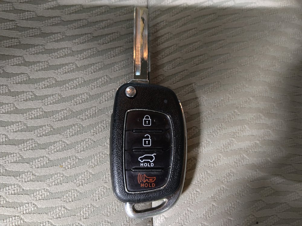 Used 2017 Hyundai Santa Fe Sport image 32