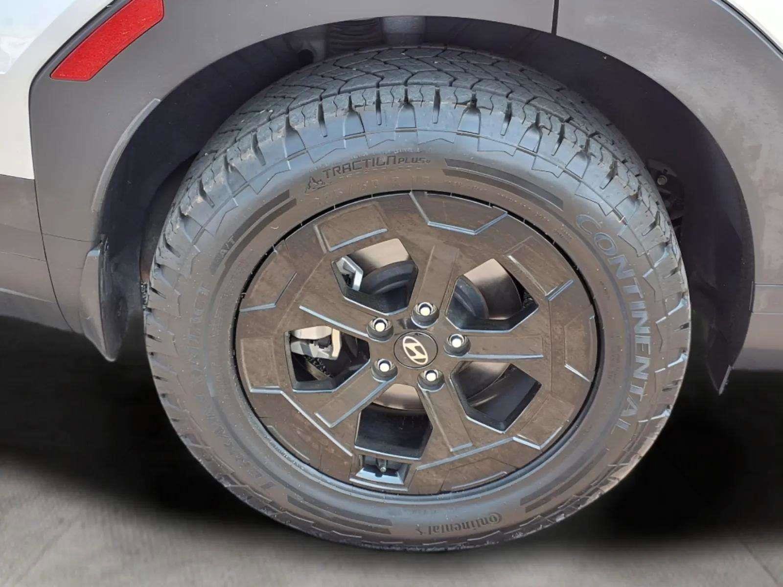 Certified 2024 Hyundai Santa Fe XRT image 20