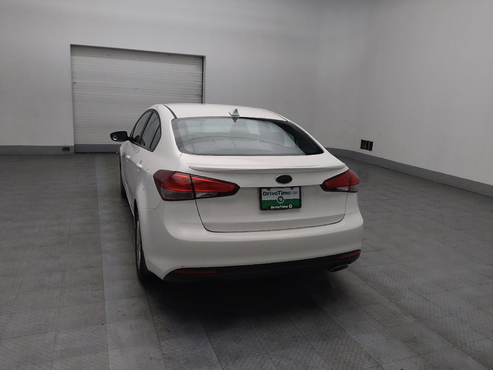 Used 2017 Kia Forte S image 6
