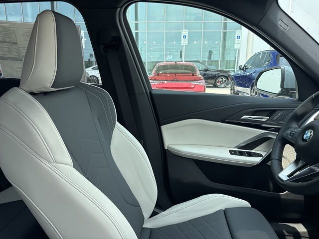 New 2026 BMW X1 xDrive28i w/ Convenience Package AWD/4WD image 16