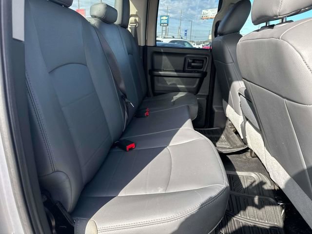 Used 2018 RAM 1500 Tradesman w/ Chrome Appearance Group image 14