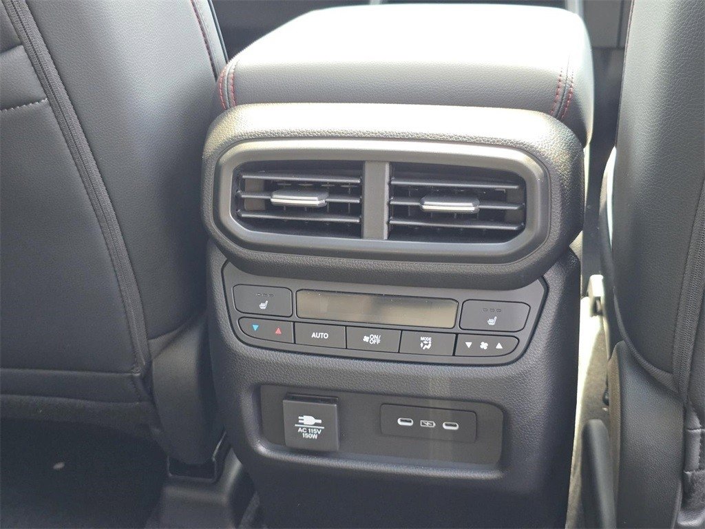 New 2025 Honda Pilot Black Edition image 26