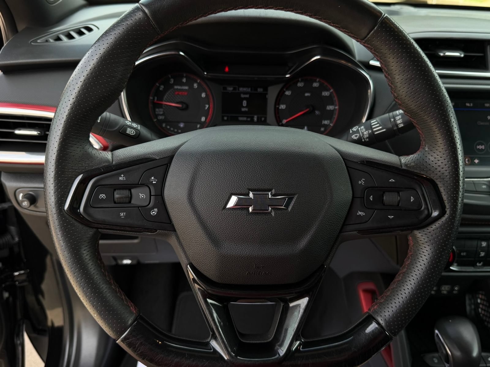 Used 2022 Chevrolet TrailBlazer RS FWD image 21