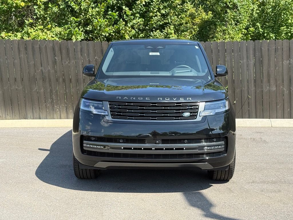 New 2026 Land Rover Range Rover SE AWD/4WD image 9