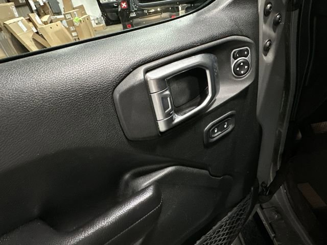 Used 2020 Jeep Wrangler Unlimited Sport image 19