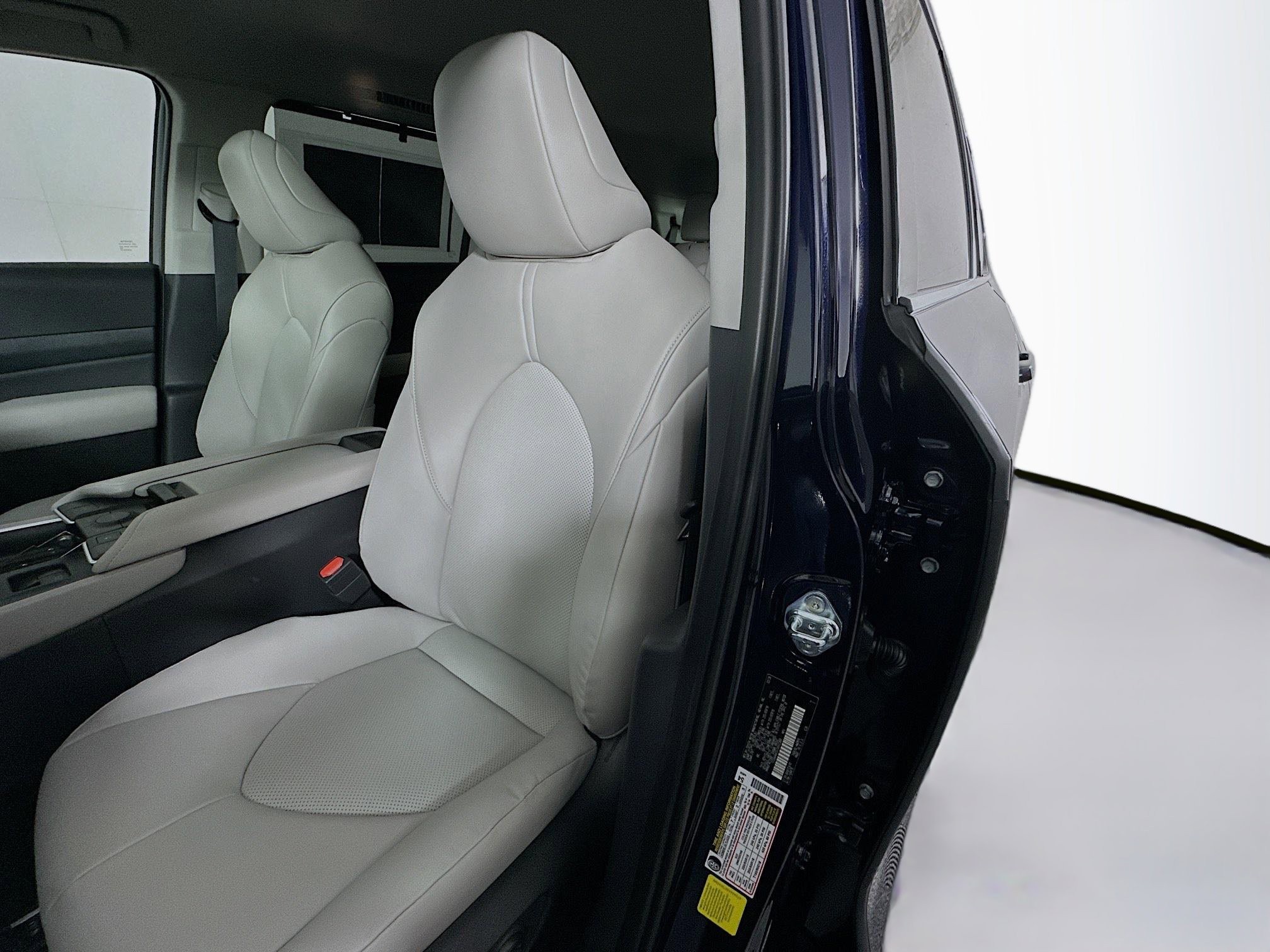 Certified 2026 Toyota Grand Highlander XLE image 12