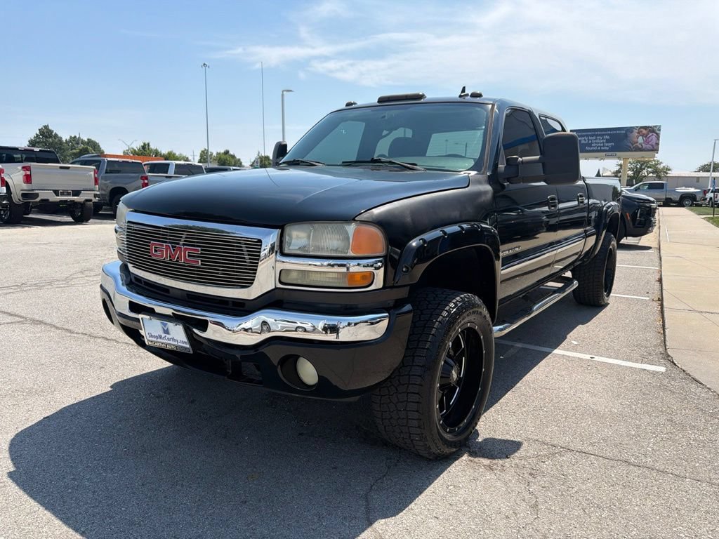 Used 2007 GMC Sierra 2500 SLE w/ Skid Plate Package AWD/4WD image 7