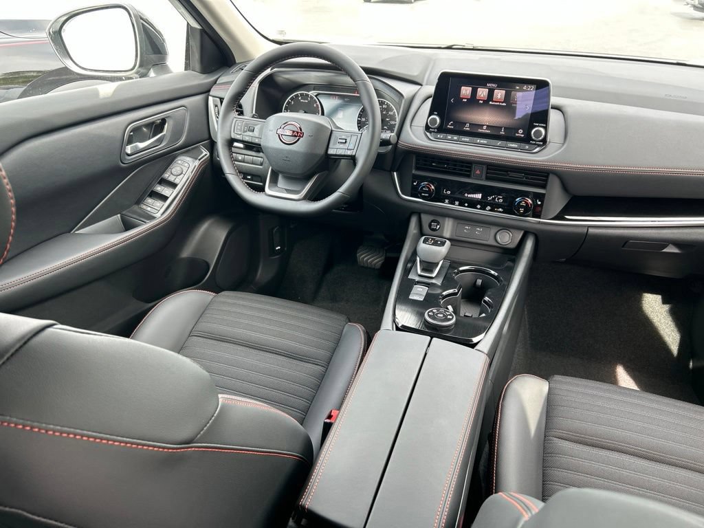 New 2026 Nissan Rogue SV AWD/4WD image 10