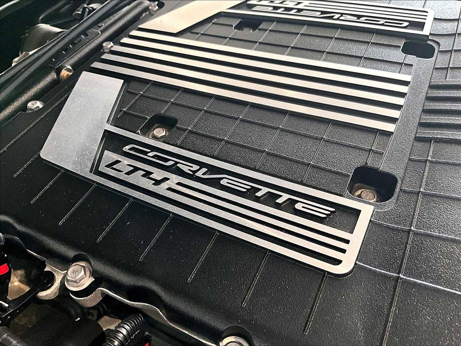 Used 2015 Chevrolet Corvette Z06 w/ 2LZ Preferred Equipment Group image 32