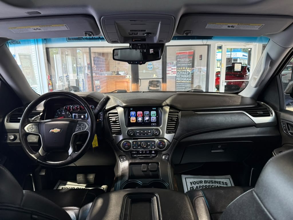 Used 2018 Chevrolet Suburban LT AWD/4WD image 25