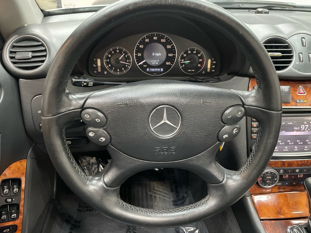 Used 2005 Mercedes-Benz CLK 500 Cabriolet image 24