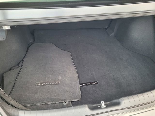 Used 2024 Hyundai Elantra SEL image 27