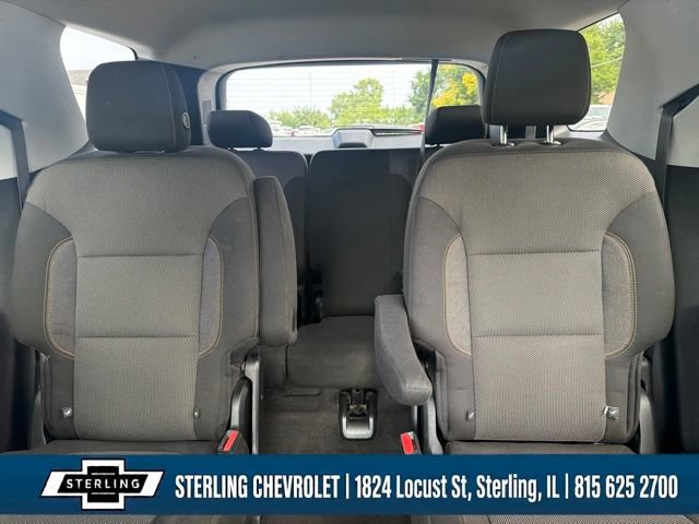 Used 2018 Chevrolet Traverse LT w/ LPO, Floor Liner Package FWD image 13