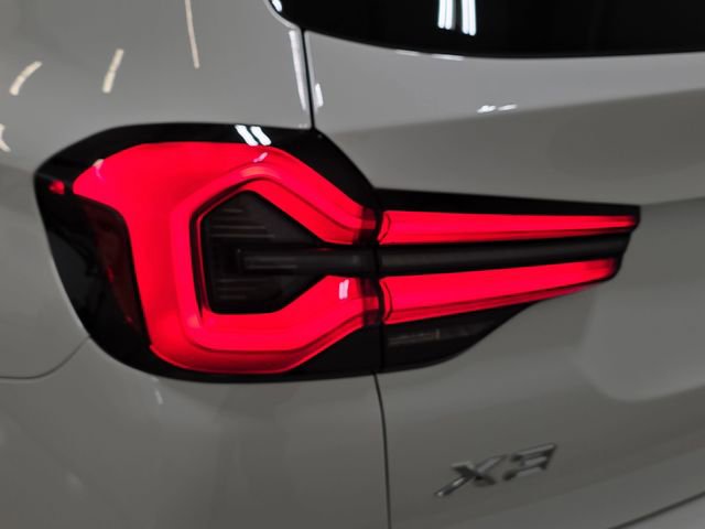 Certified 2023 BMW X3 xDrive30i w/ Convenience Package image 30