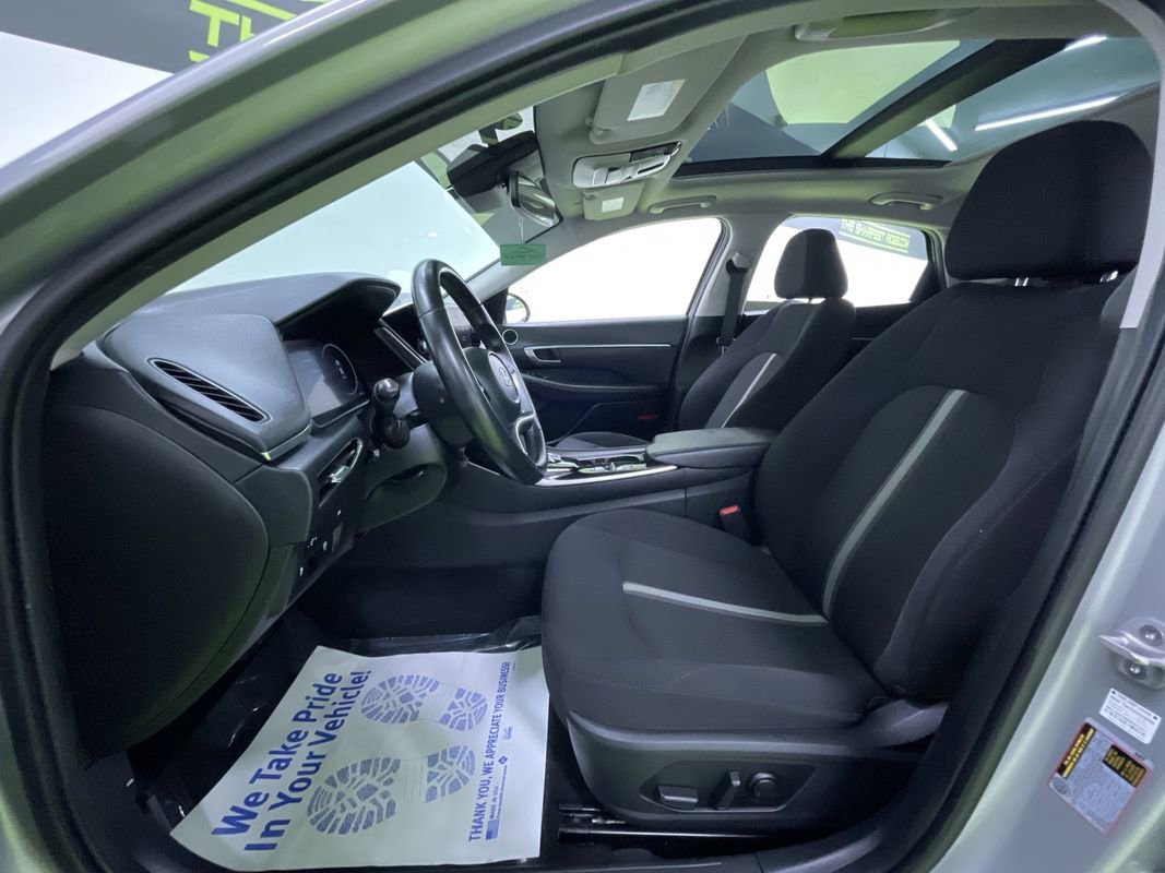 Used 2023 Hyundai Sonata SEL w/ Convenience Package FWD image 16