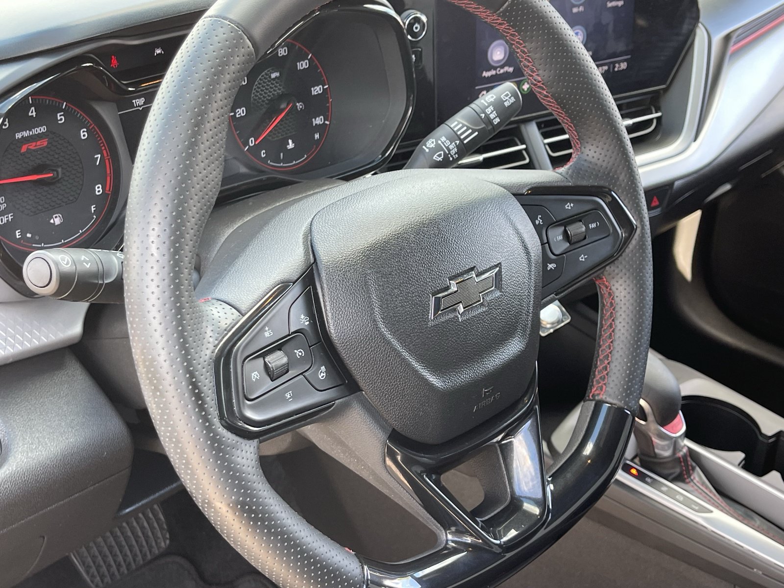 Used 2024 Chevrolet Trax RS w/ Driver Confidence Package FWD image 24