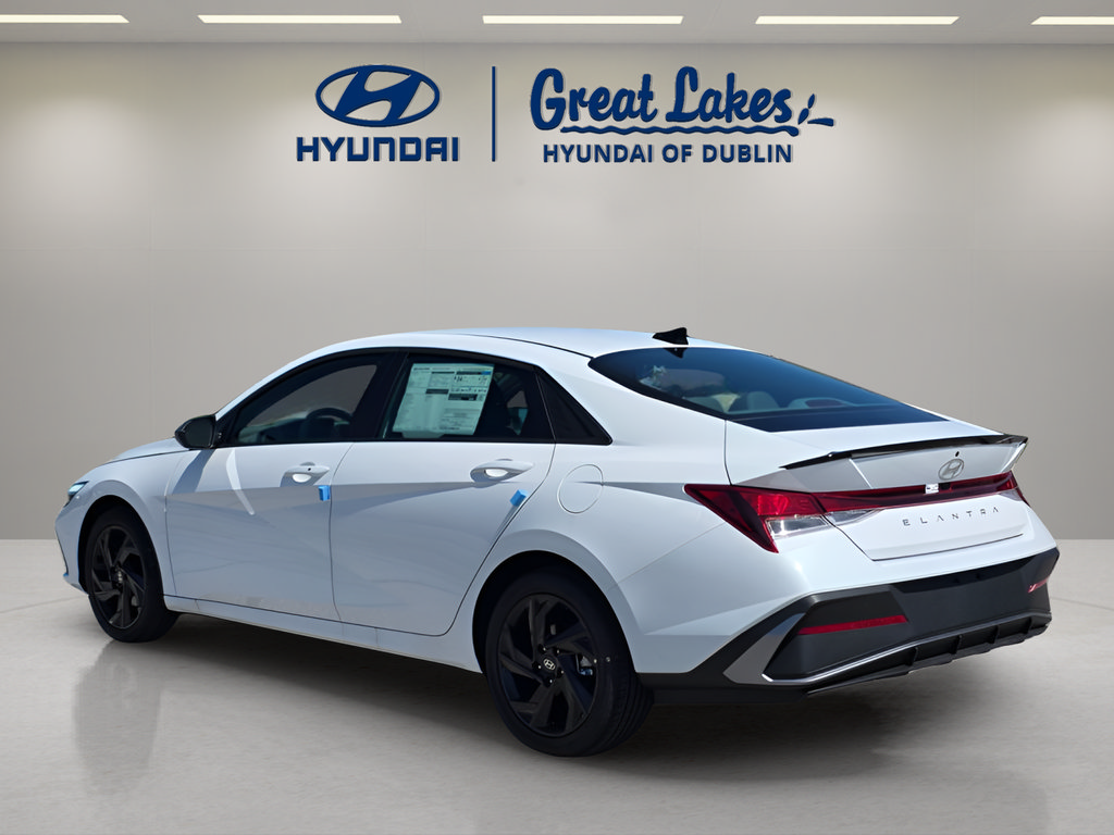 New 2026 Hyundai Elantra Sport FWD image 3