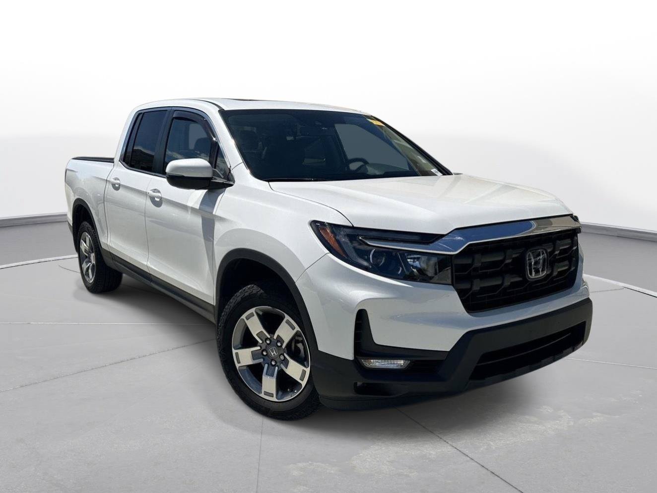 Used 2025 Honda Ridgeline RTL image 4
