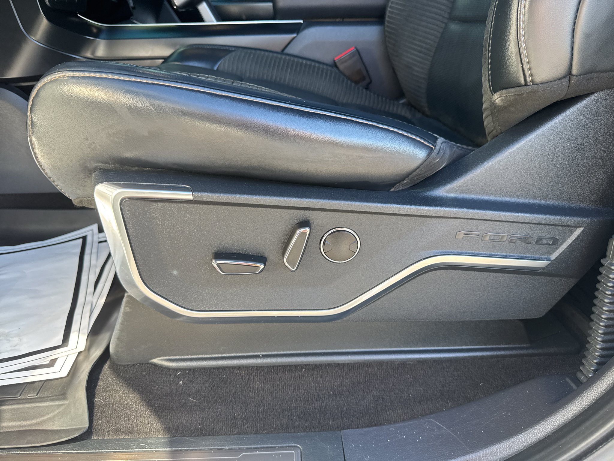 Used 2023 Ford F150 Raptor AWD/4WD image 19