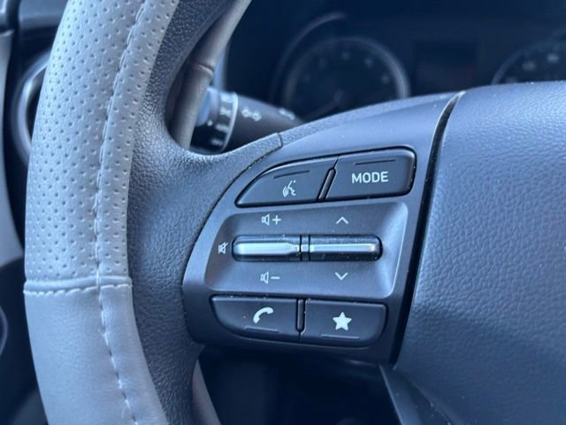 Used 2023 Hyundai Kona SEL AWD/4WD image 13