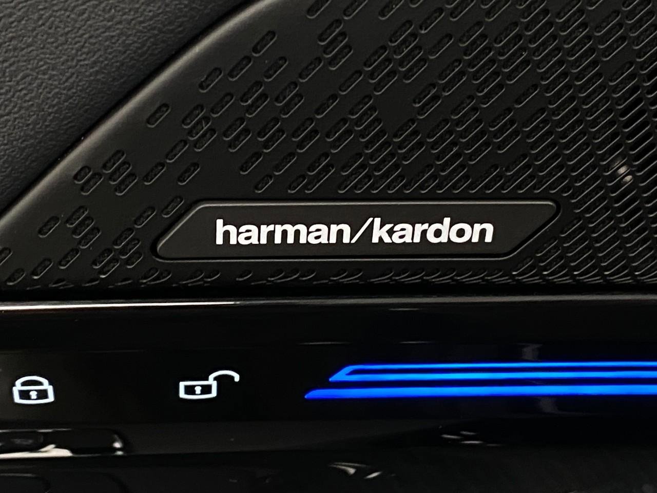 Certified 2026 BMW 530i xDrive w/ Premium Package image 33