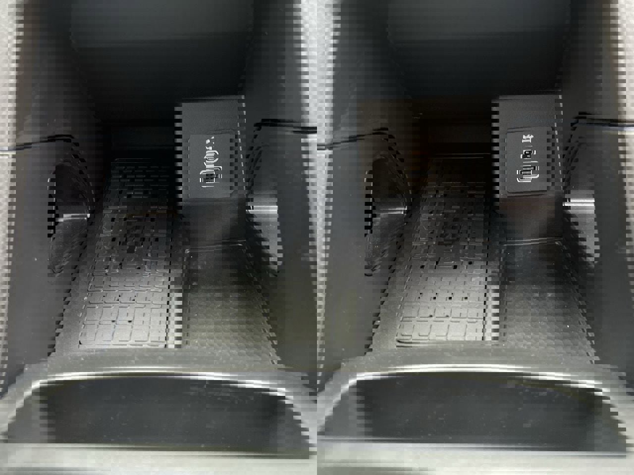 New 2025 Ford Ranger XLT w/ FX4 Off-Road Package image 5