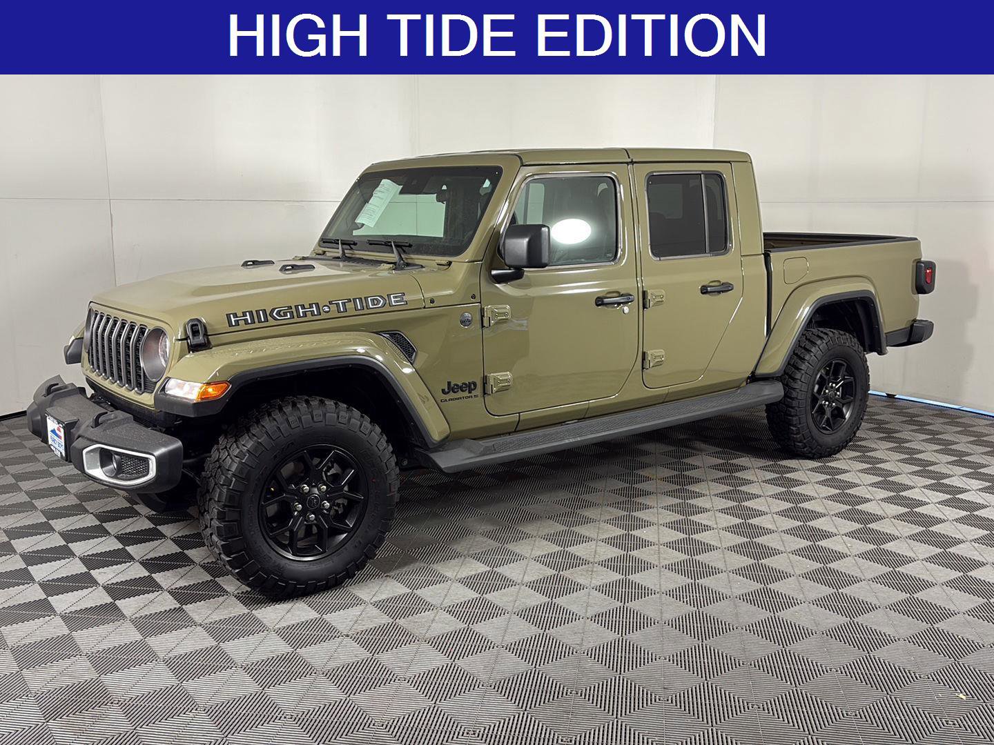 Used 2025 Jeep Gladiator Sport