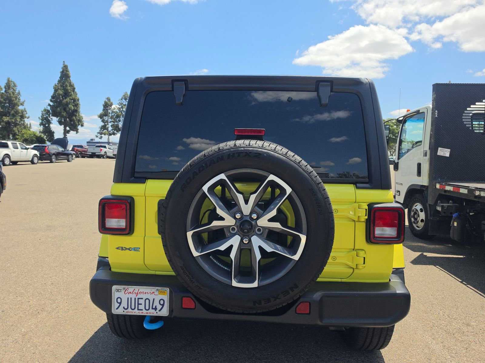 Used 2024 Jeep Wrangler Unlimited AWD/4WD image 8