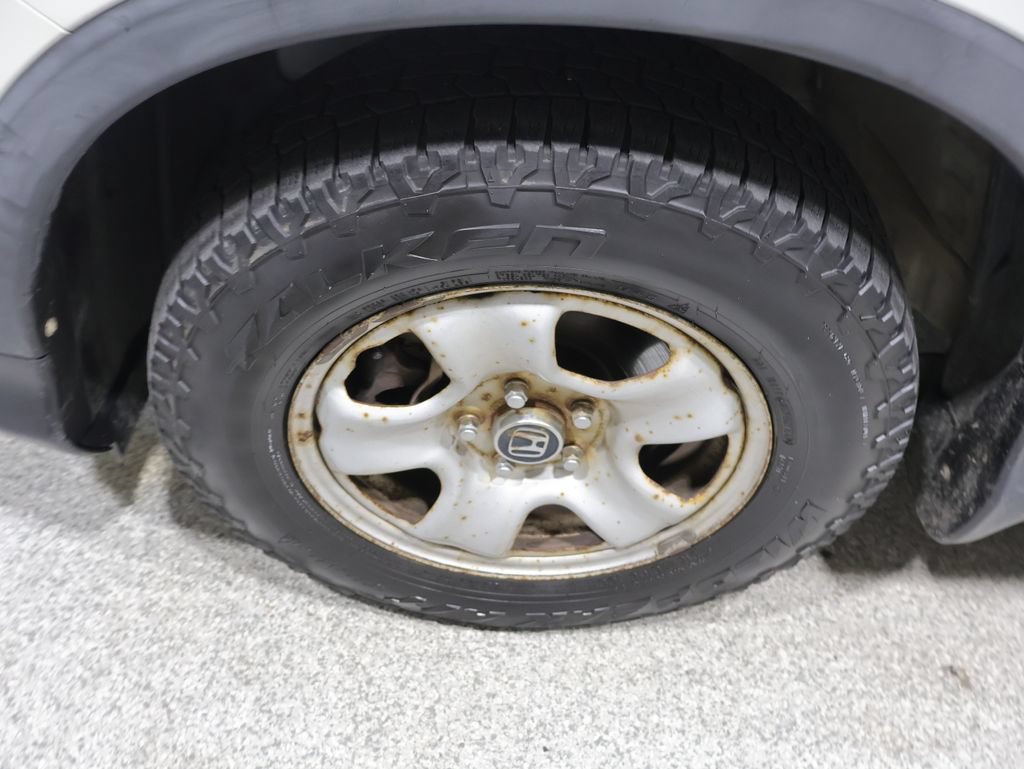 Used 2016 Honda CR-V LX image 9