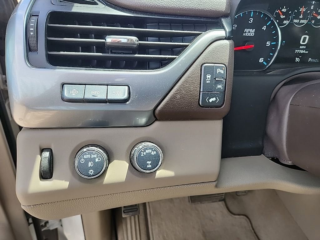 Certified 2020 Chevrolet Suburban Premier AWD/4WD image 14