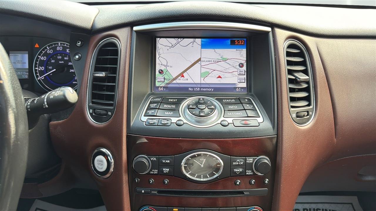 Used 2016 INFINITI QX50 AWD w/ Premium Plus Package image 22