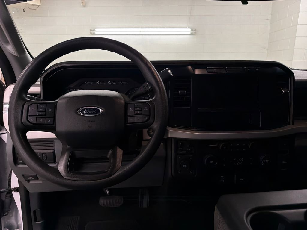 Used 2024 Ford F250 XL w/ STX Appearance Package AWD/4WD image 8