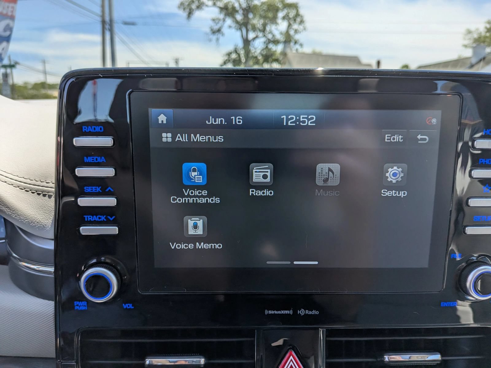 Used 2020 Hyundai Ioniq SEL FWD image 54