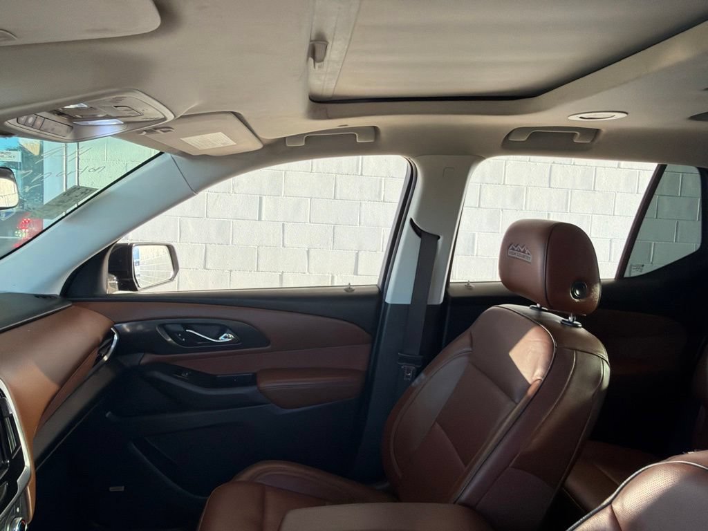 Used 2019 Chevrolet Traverse High Country AWD/4WD image 13