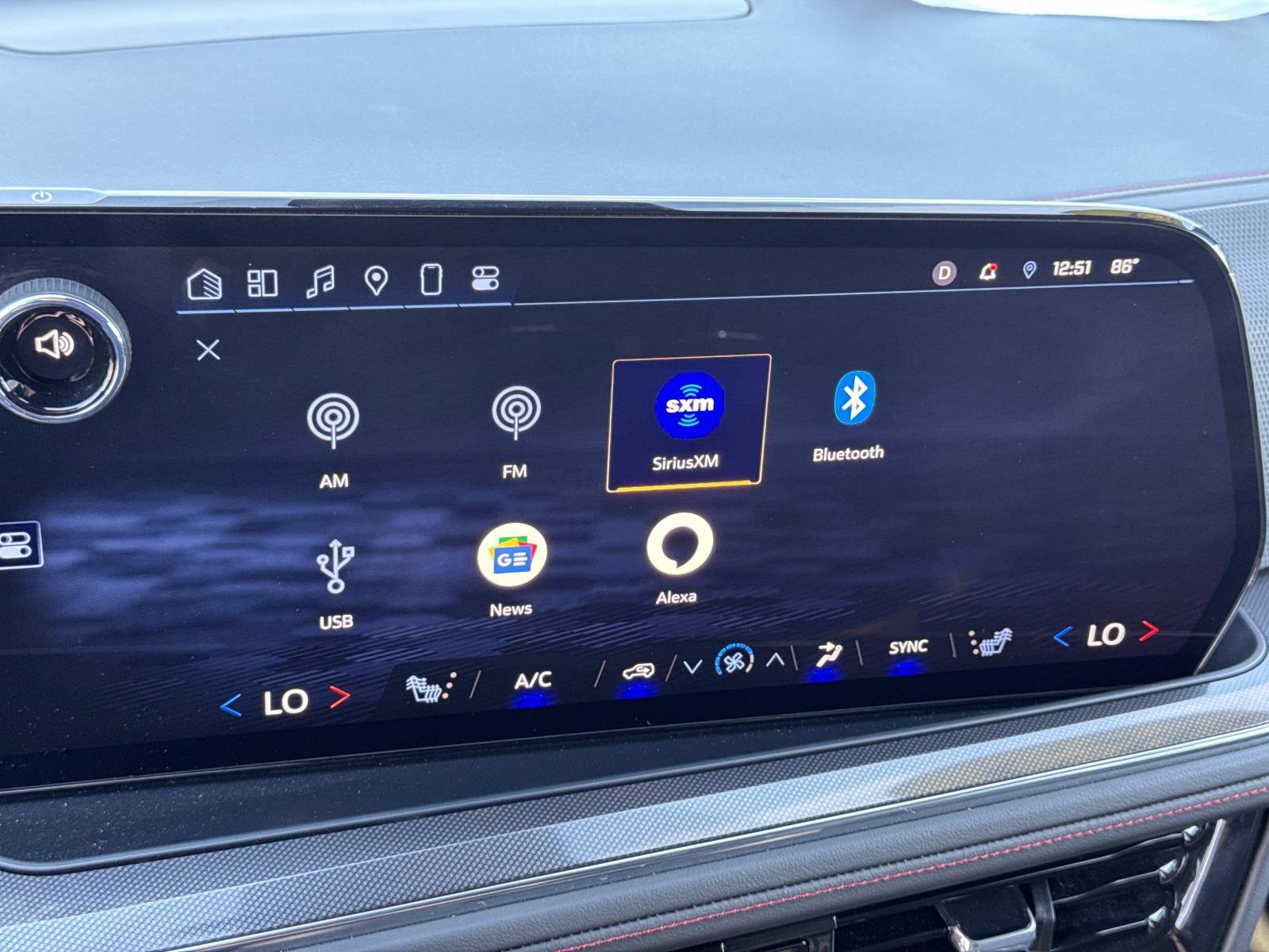 Used 2025 Chevrolet Tahoe RST image 15