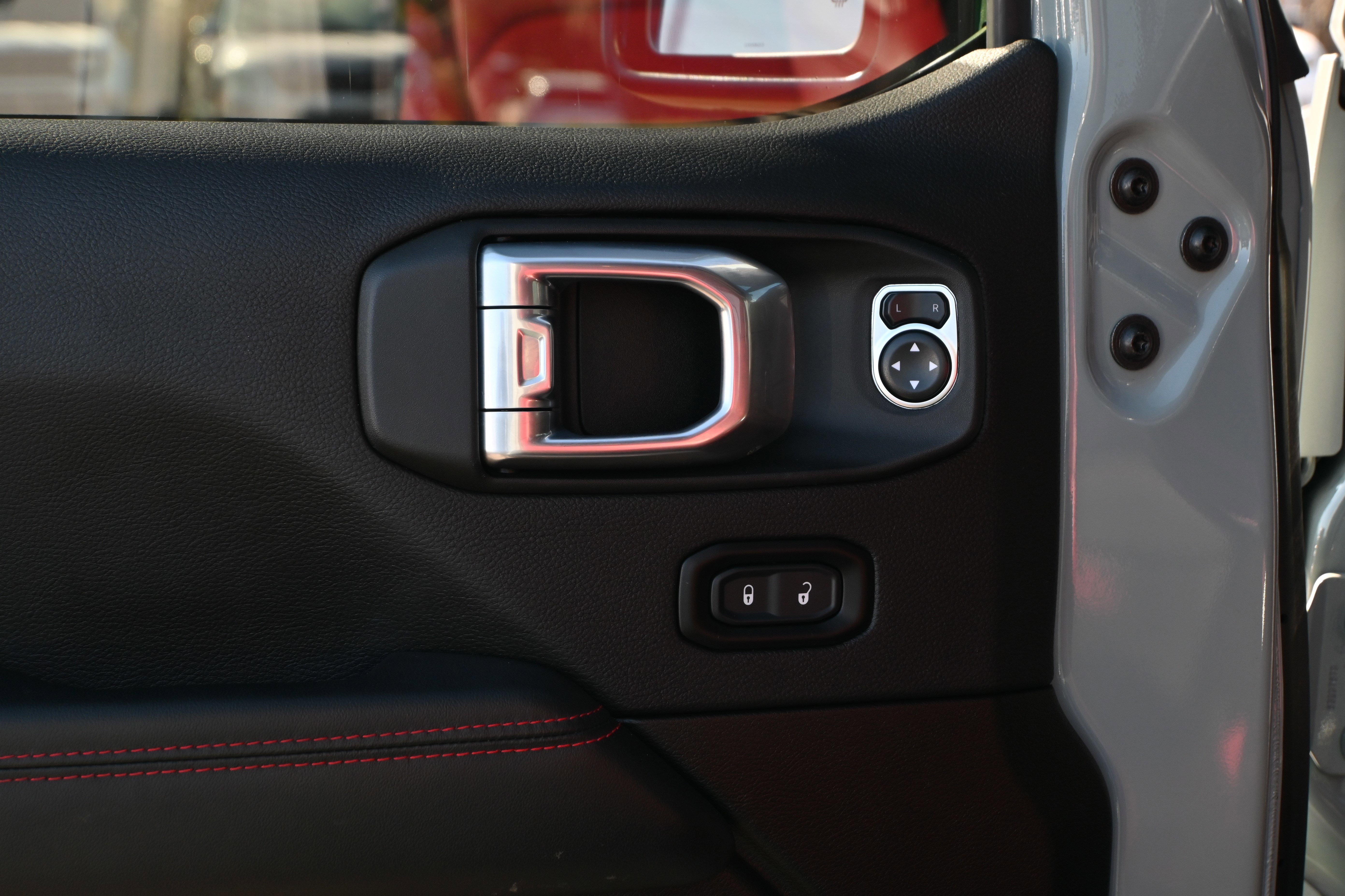 Used 2024 Jeep Wrangler Rubicon 392 image 29