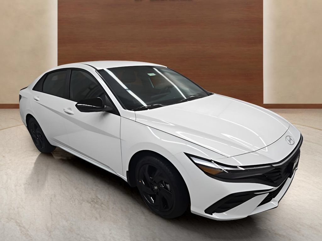 New 2026 Hyundai Elantra SEL FWD image 8