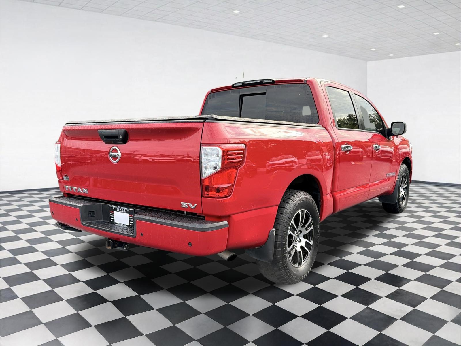 Used 2021 Nissan Titan SV w/ SV Convenience Package RWD image 9