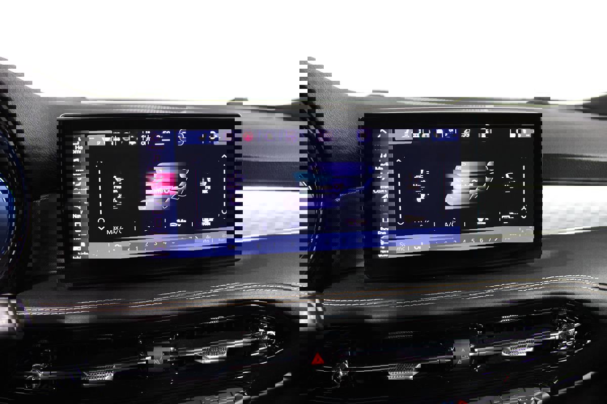 Used 2024 Alfa Romeo Tonale Ti AWD/4WD image 12