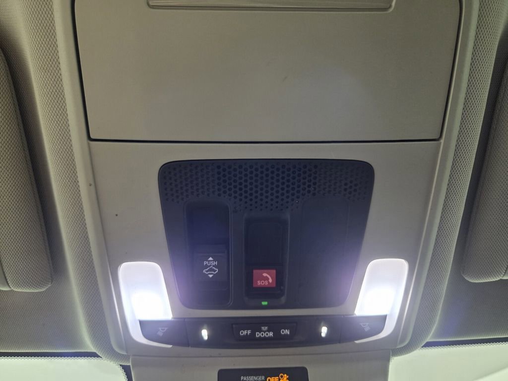 Used 2023 Honda Accord EX image 16