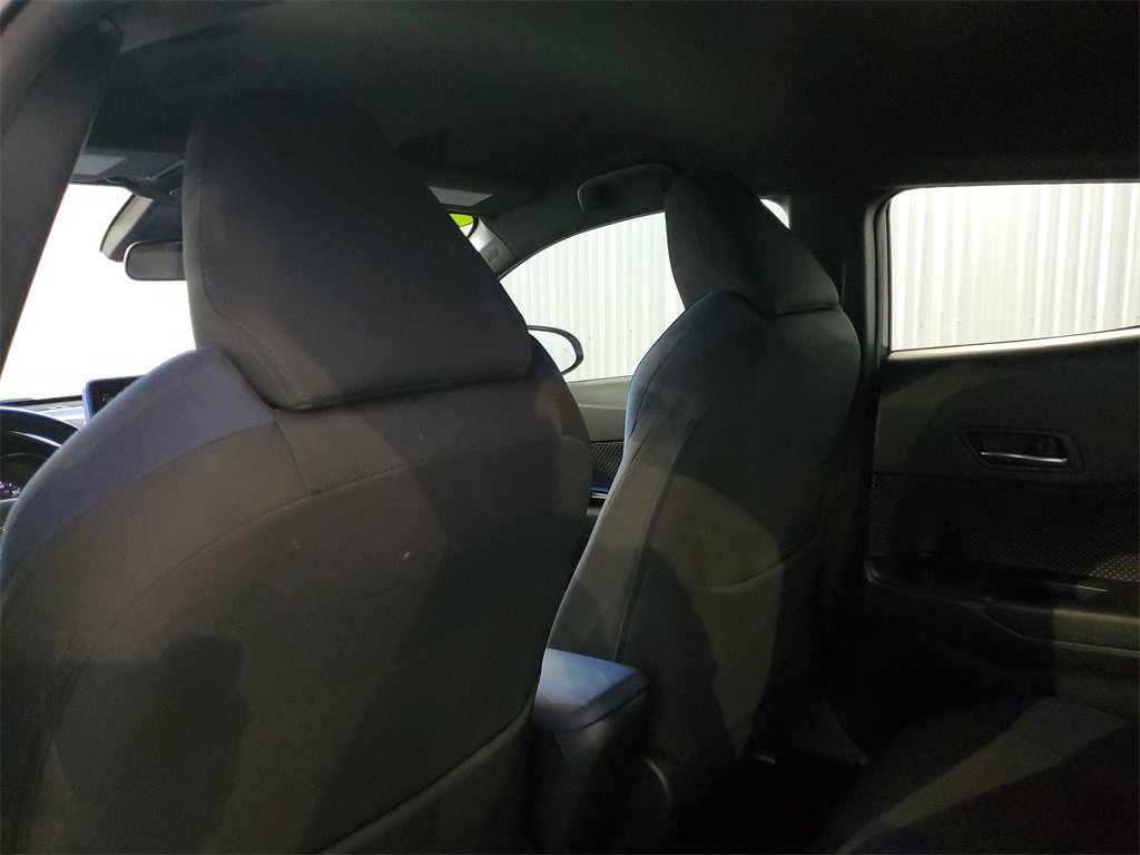 Used 2021 Toyota C-HR XLE image 12