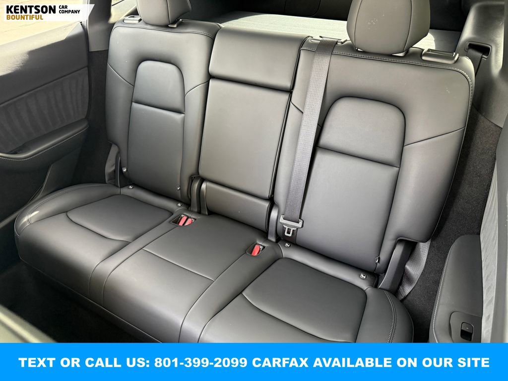 Used 2025 Tesla Model Y Long Range image 31