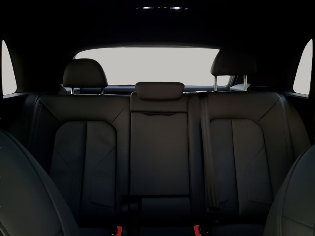 Used 2022 Audi Q3 2.0T Premium image 40