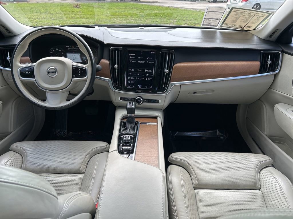 Used 2018 Volvo S90 T6 Inscription w/ Convenience Package image 10