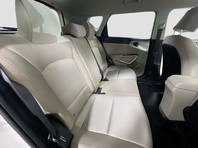 Certified 2025 Kia Soul LX image 25